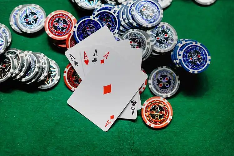 jljlok casino live dealer table games on mobile screen Philippines